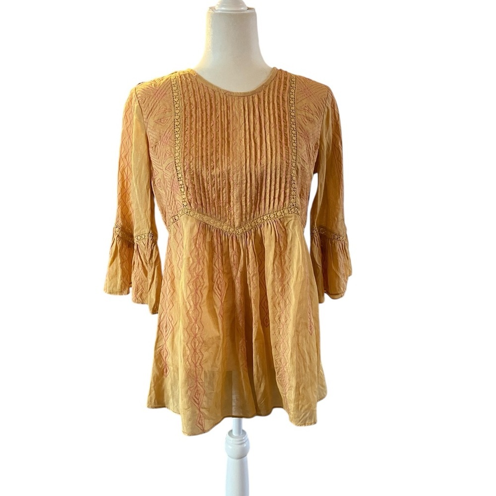 NWT Ritu Kumar Embroidered Peplum Top Size Small